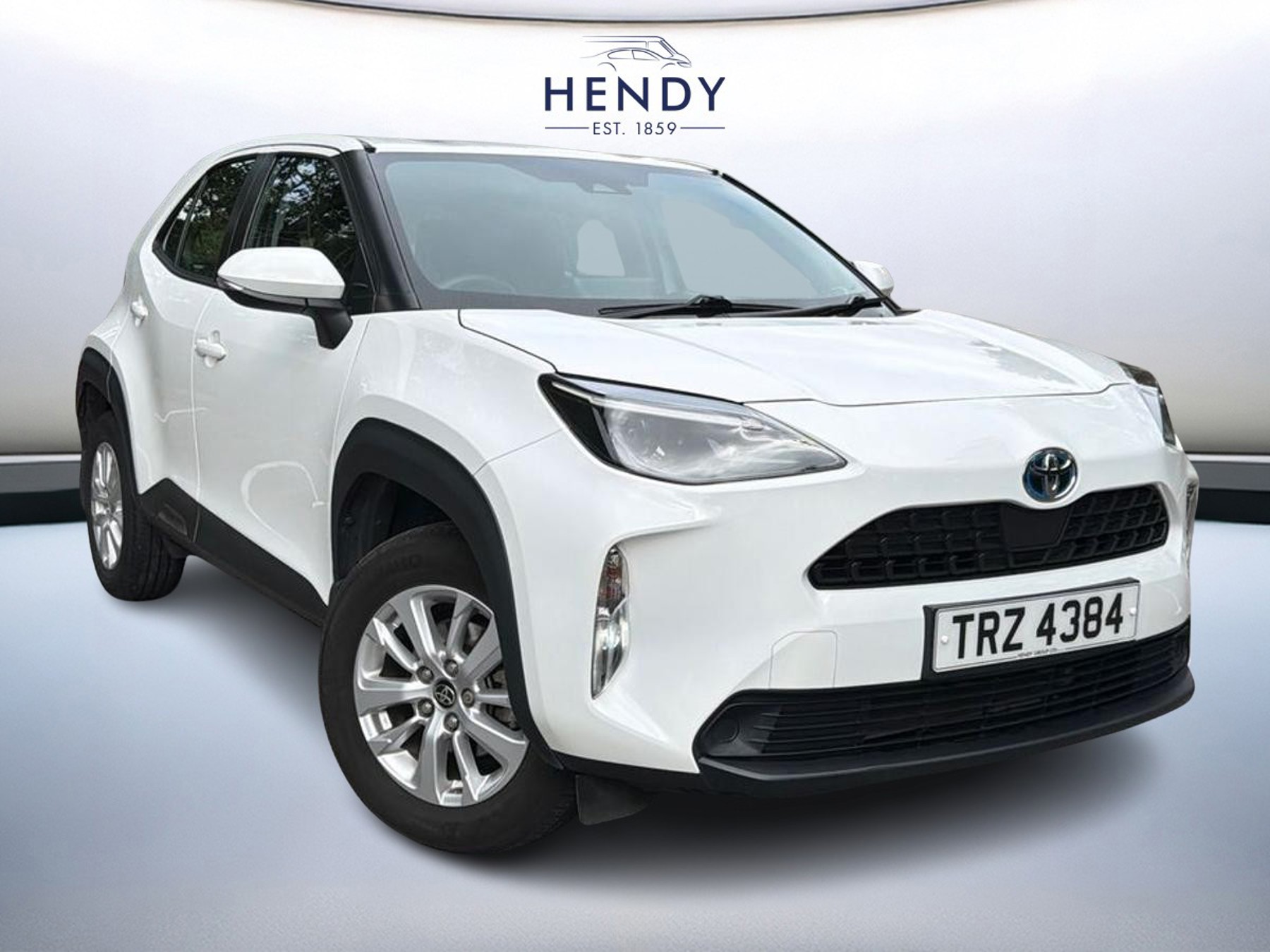 Main listing image - Toyota Yaris Cross