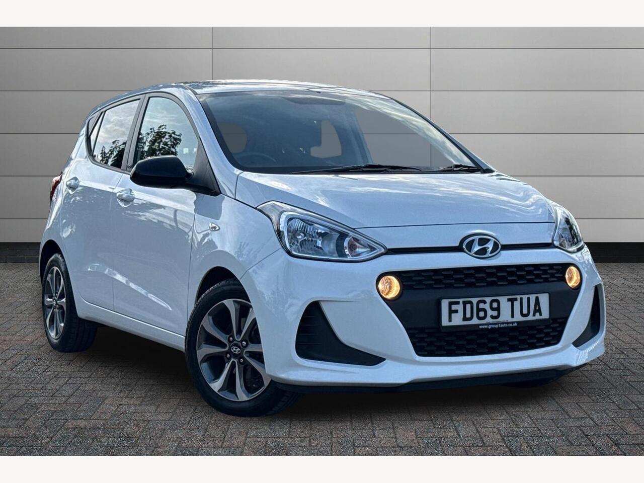 Main listing image - Hyundai i10