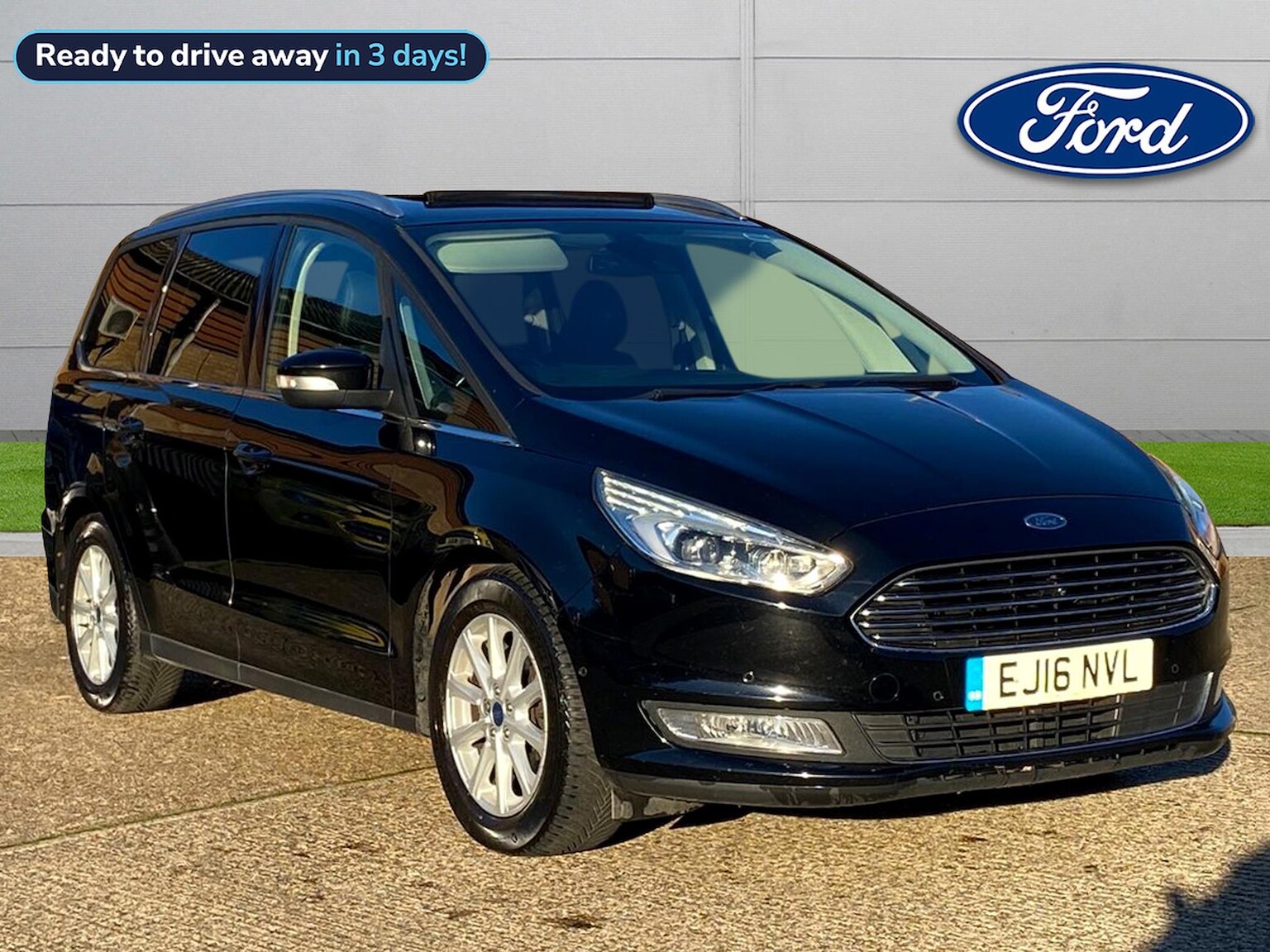 Main listing image - Ford Galaxy