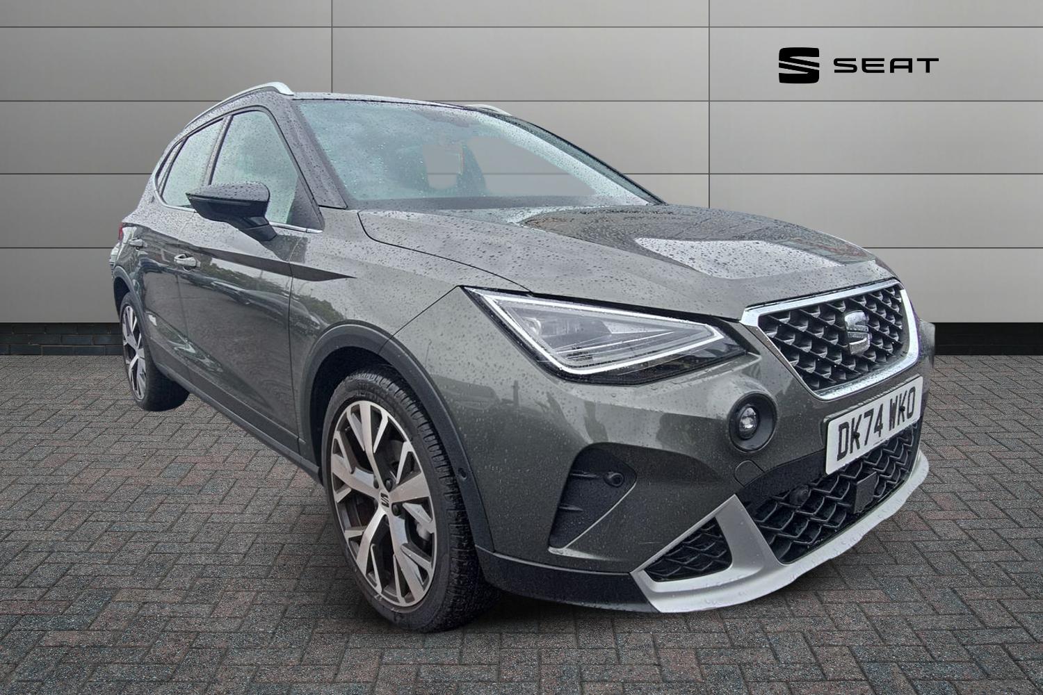 Main listing image - SEAT Arona