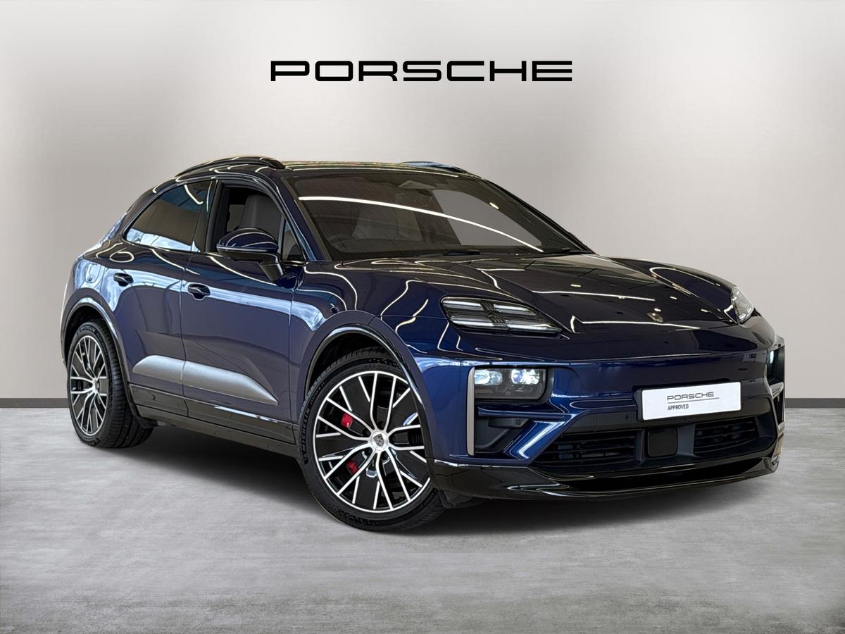 Main listing image - Porsche Macan