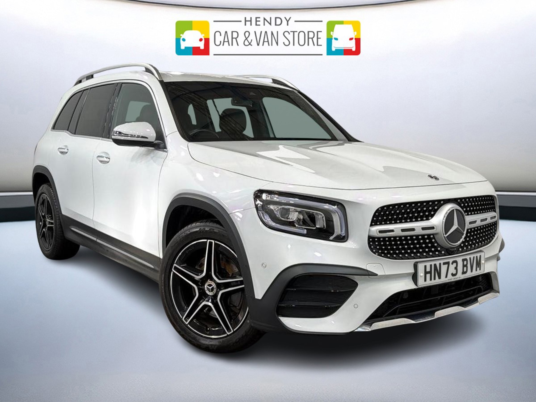 Main listing image - Mercedes-Benz GLB