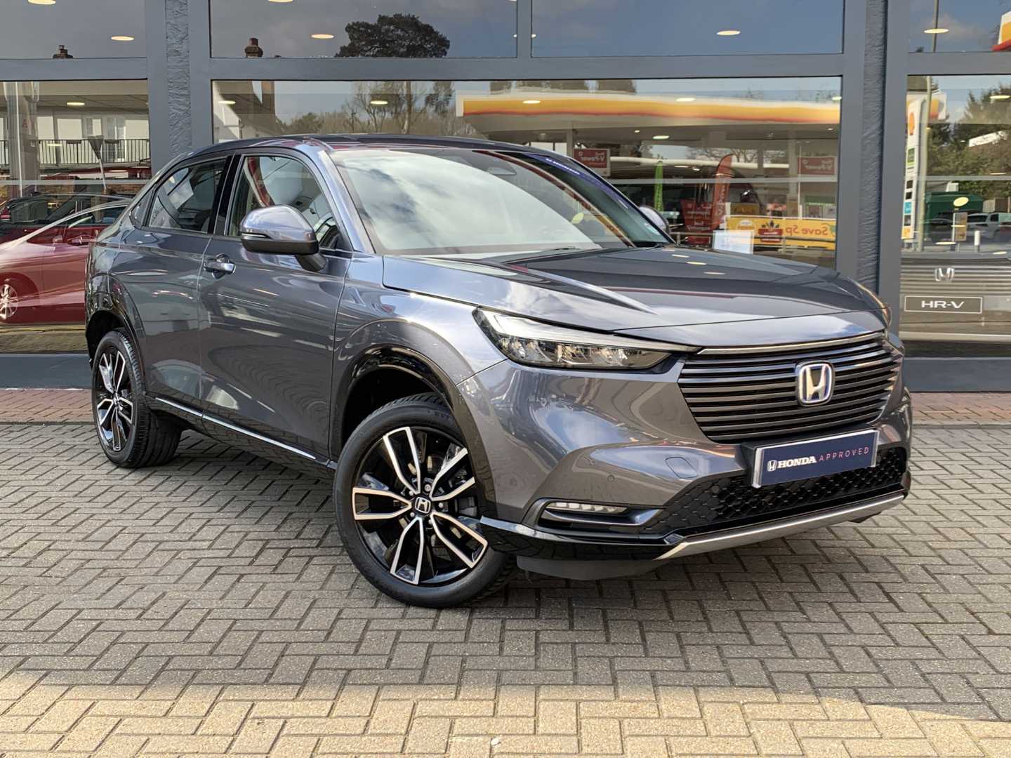 Main listing image - Honda HR-V