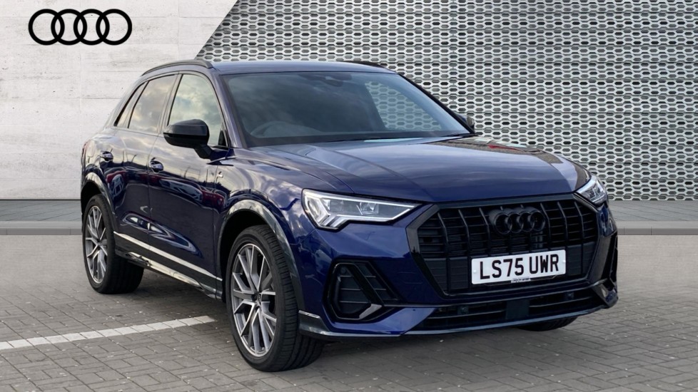 Main listing image - Audi Q3