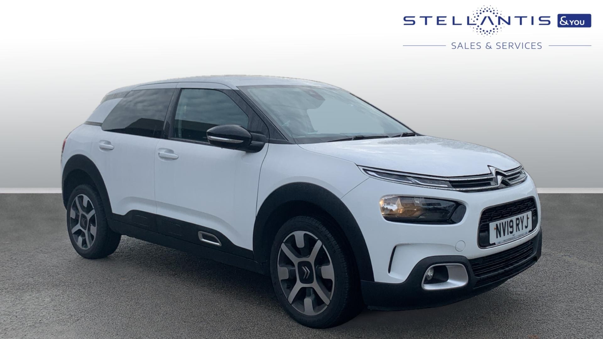 Main listing image - Citroen C4 Cactus