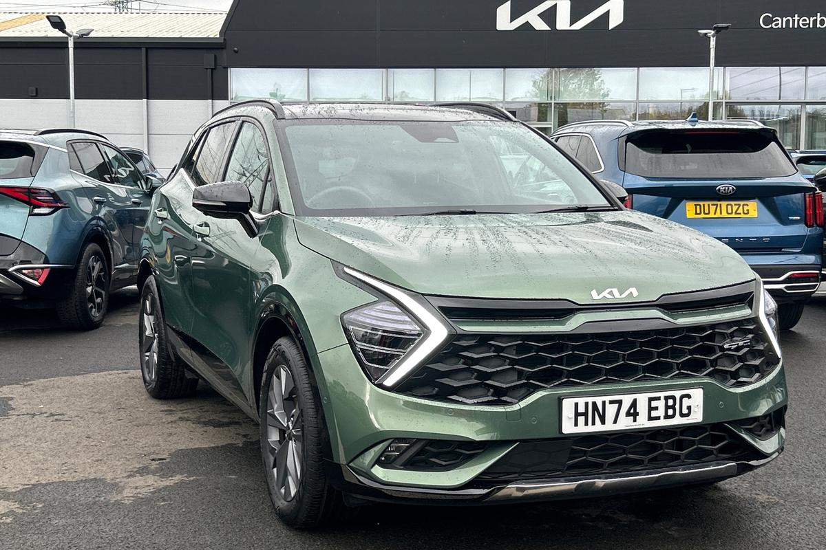 Main listing image - Kia Sportage