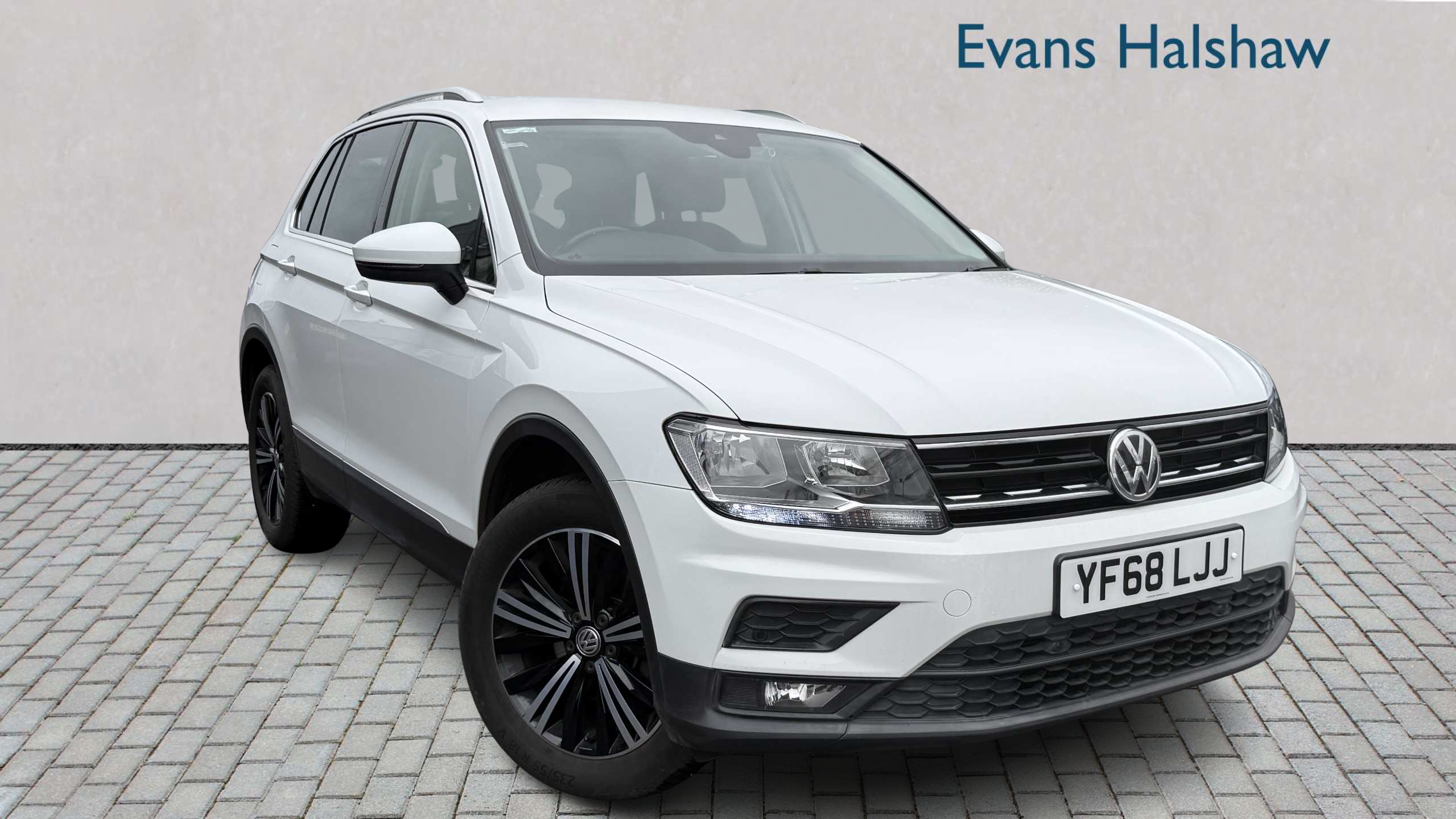 Main listing image - Volkswagen Tiguan