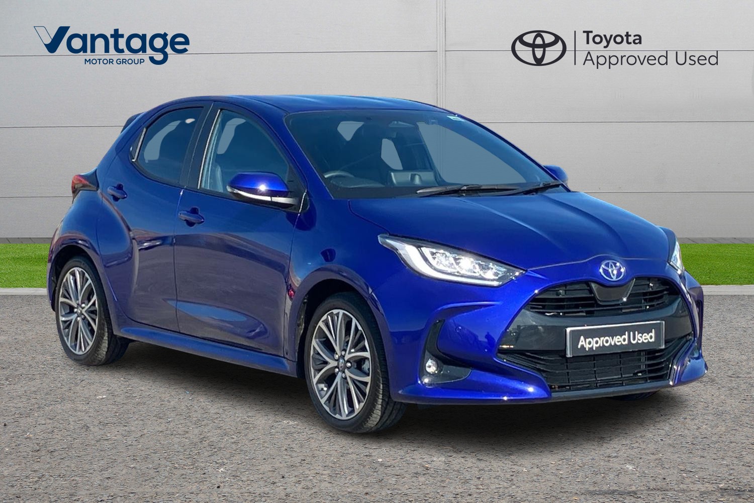 Main listing image - Toyota Yaris