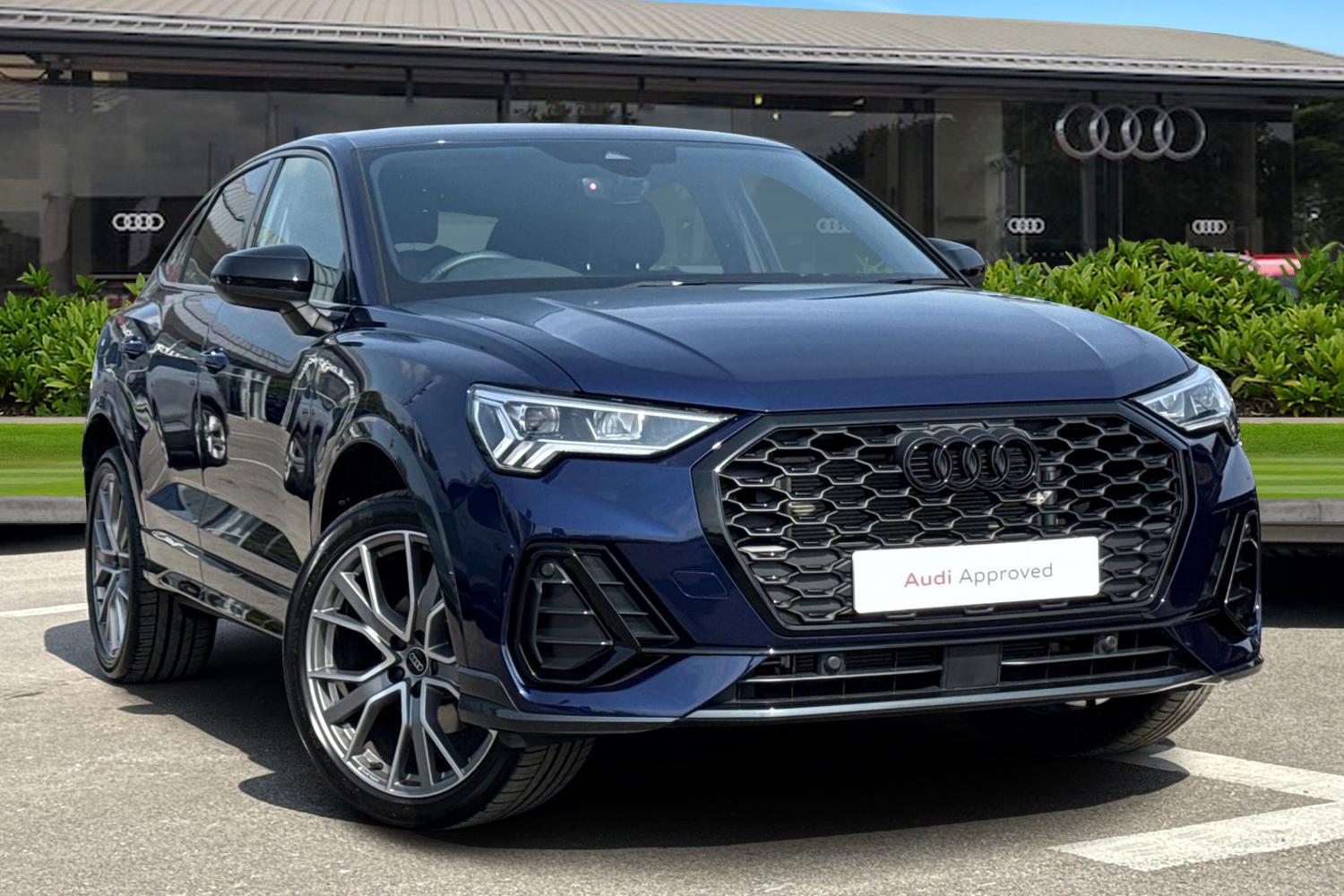 Main listing image - Audi Q3