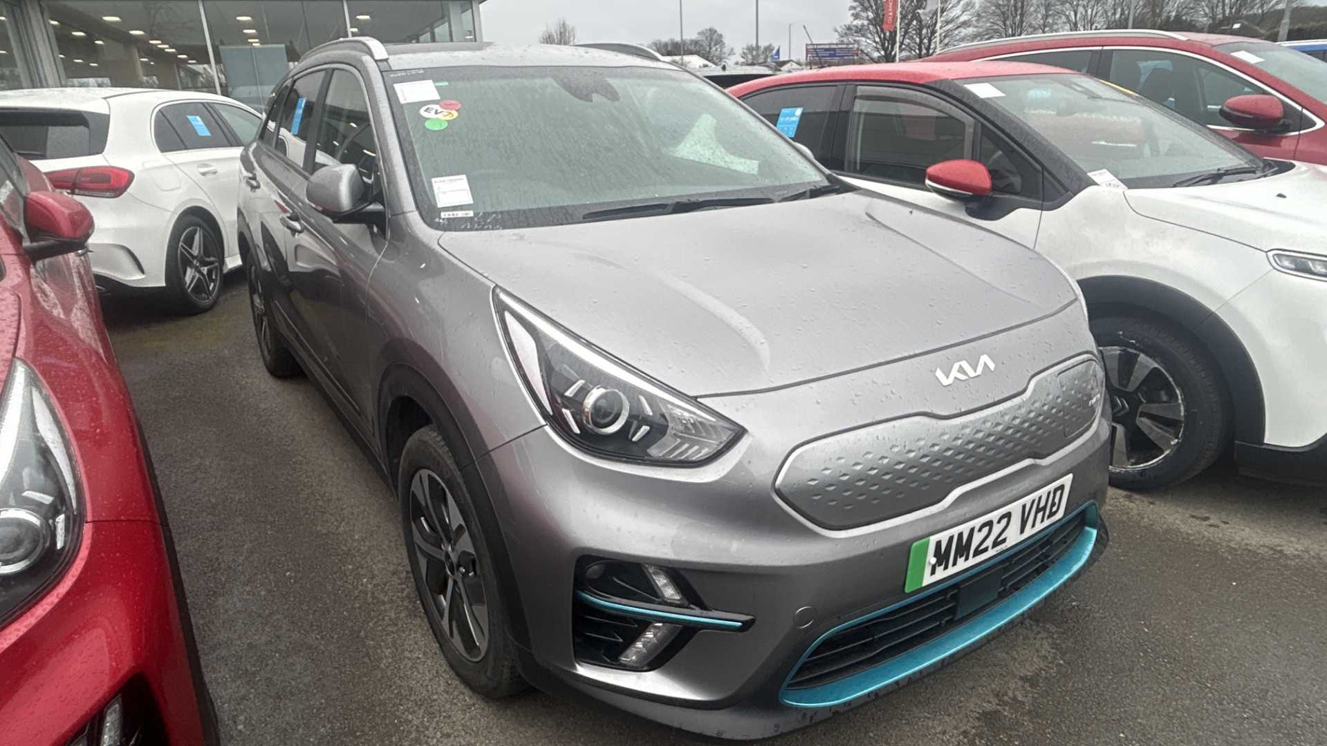 Main listing image - Kia e-Niro