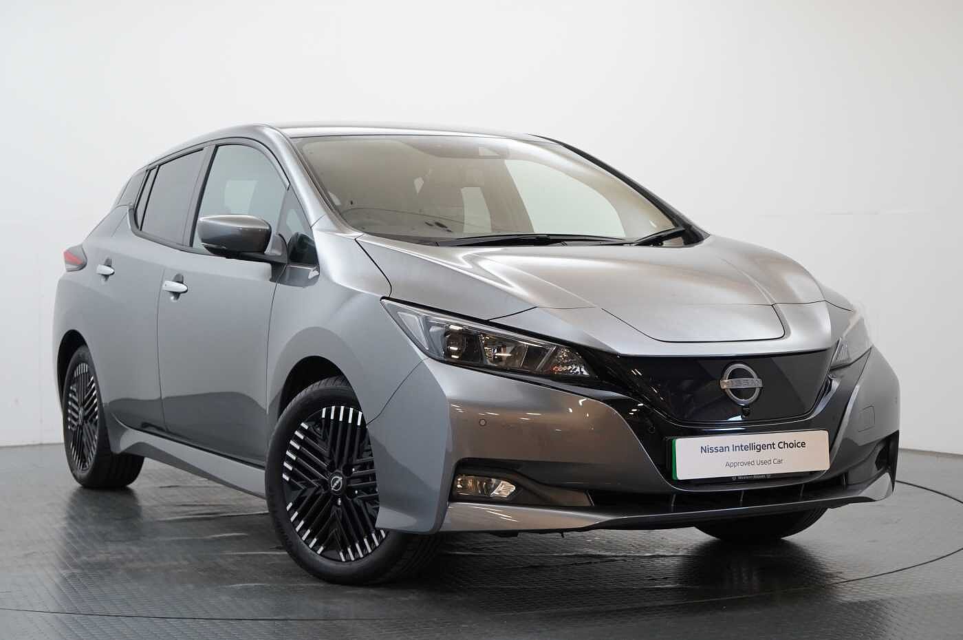 Main listing image - Nissan Leaf