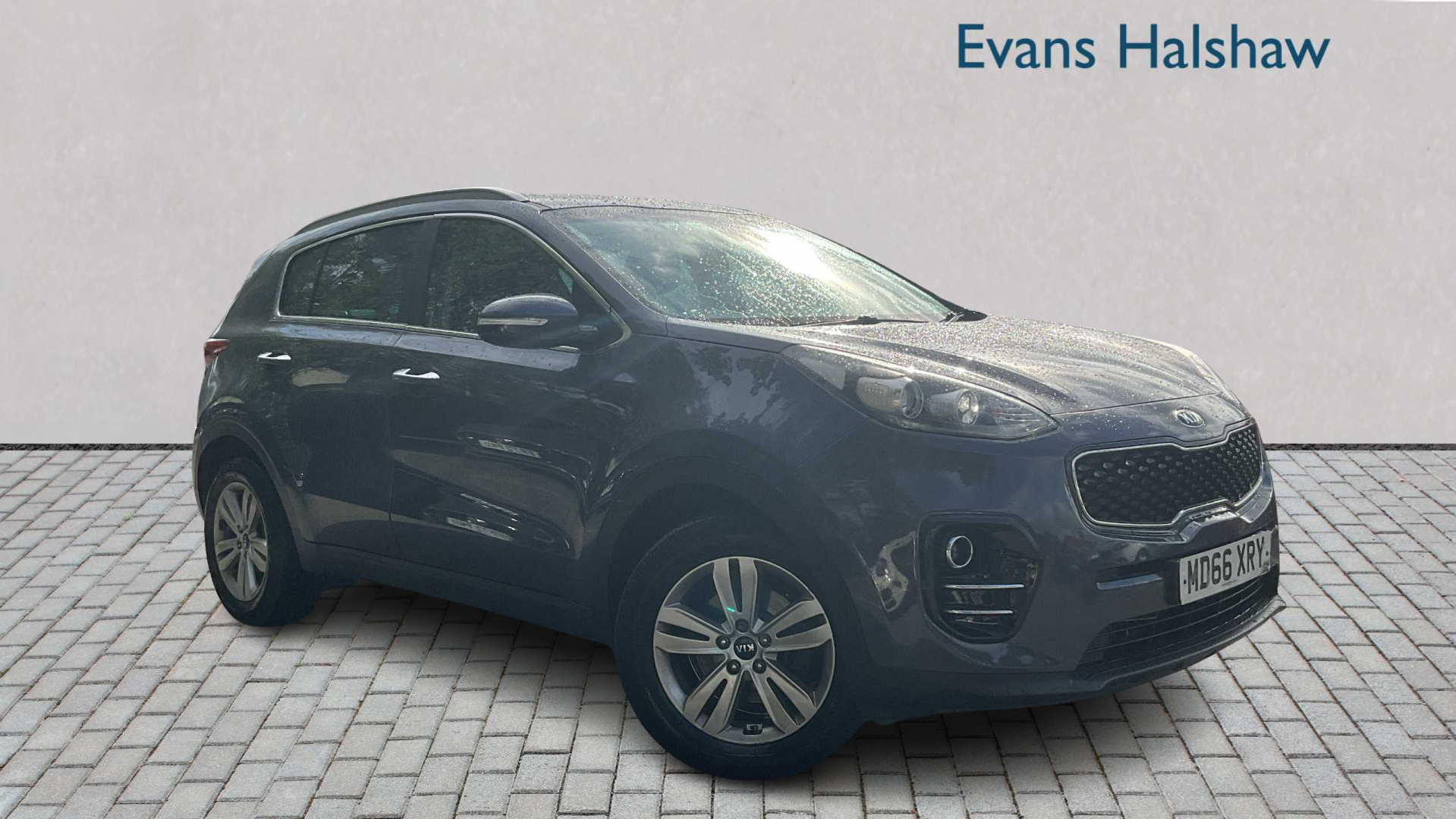 Main listing image - Kia Sportage