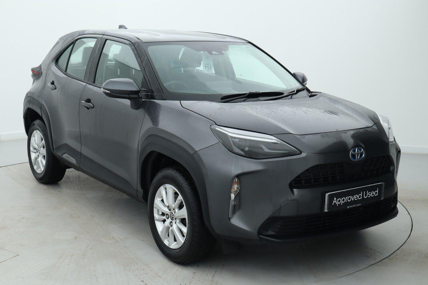 Main listing image - Toyota Yaris Cross