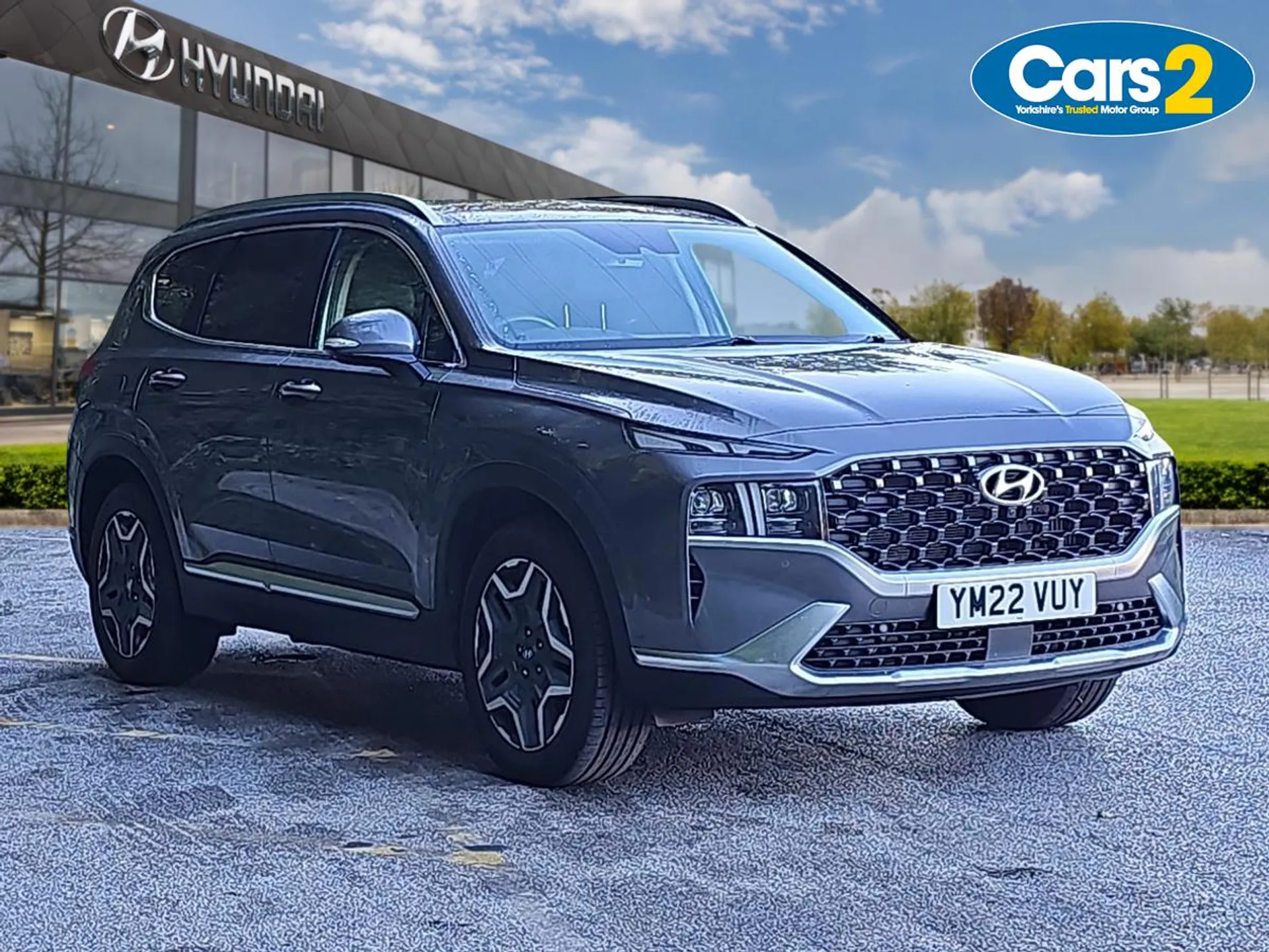 Main listing image - Hyundai Santa Fe