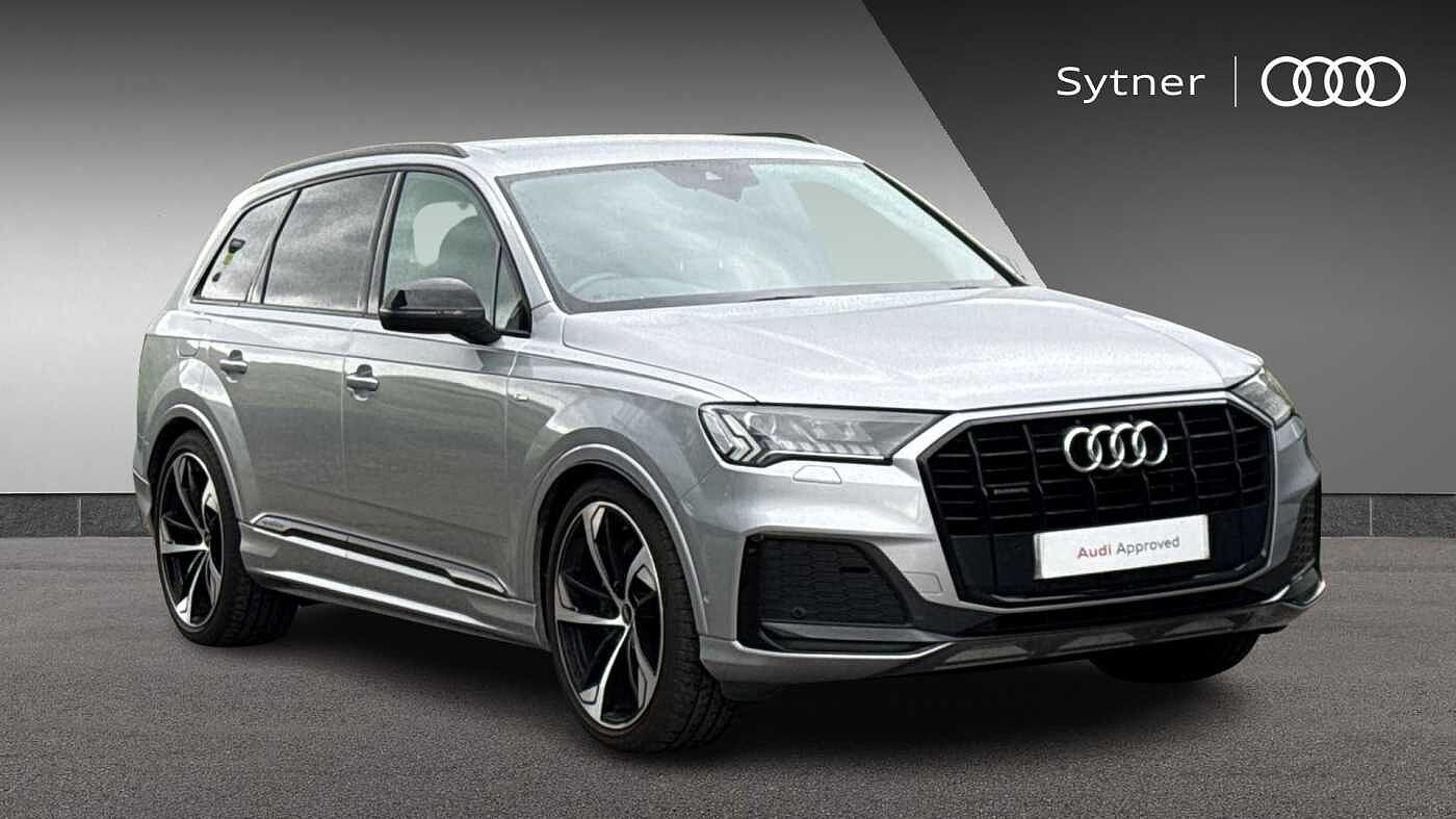 Main listing image - Audi Q7