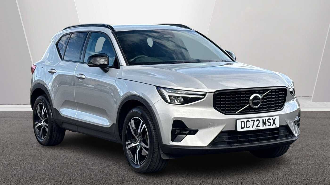 Main listing image - Volvo XC40