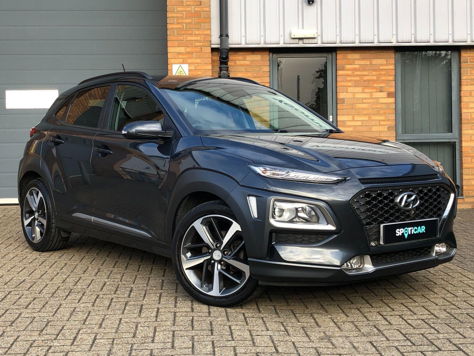 Main listing image - Hyundai Kona
