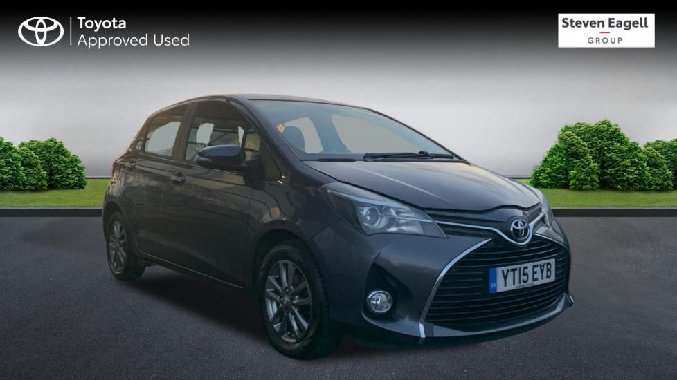 Main listing image - Toyota Yaris