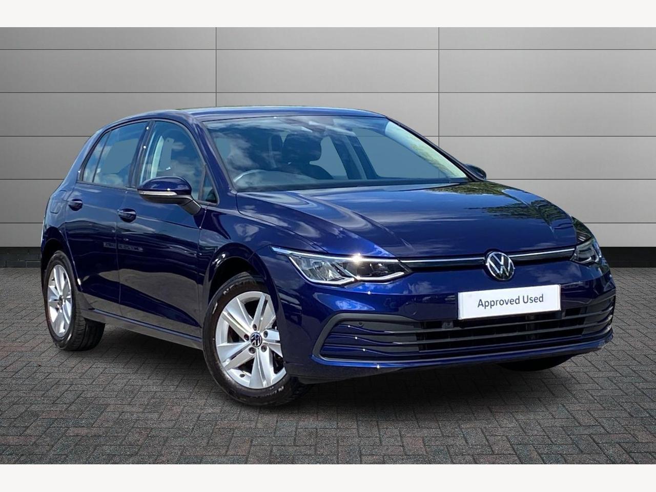 Main listing image - Volkswagen Golf