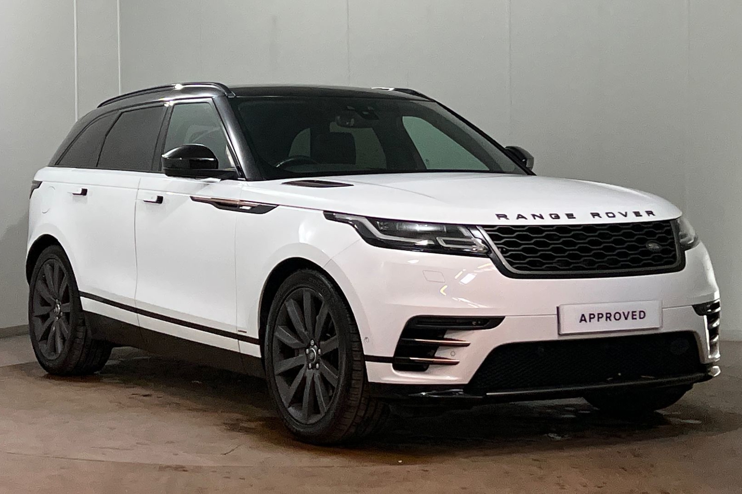 Main listing image - Land Rover Range Rover Velar