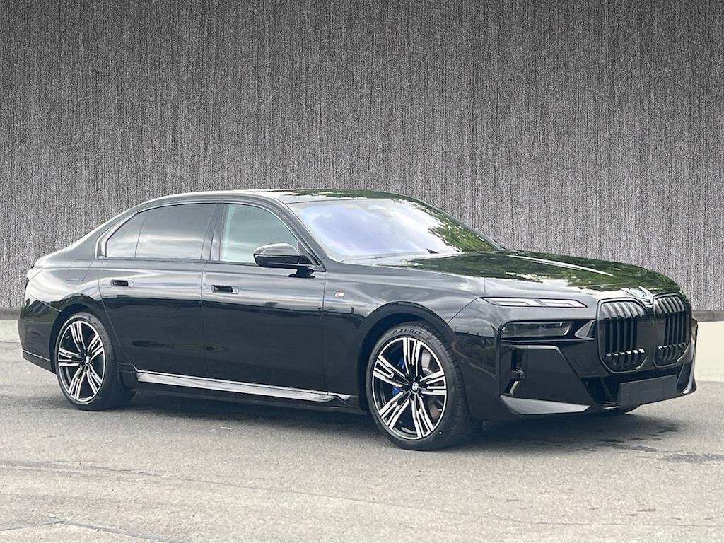 Main listing image - BMW 7 Series