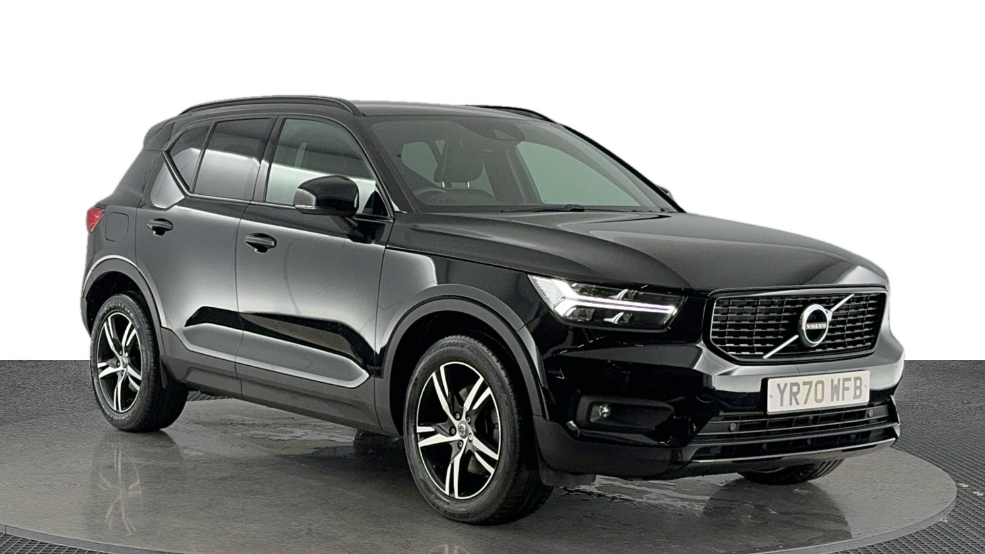 Main listing image - Volvo XC40