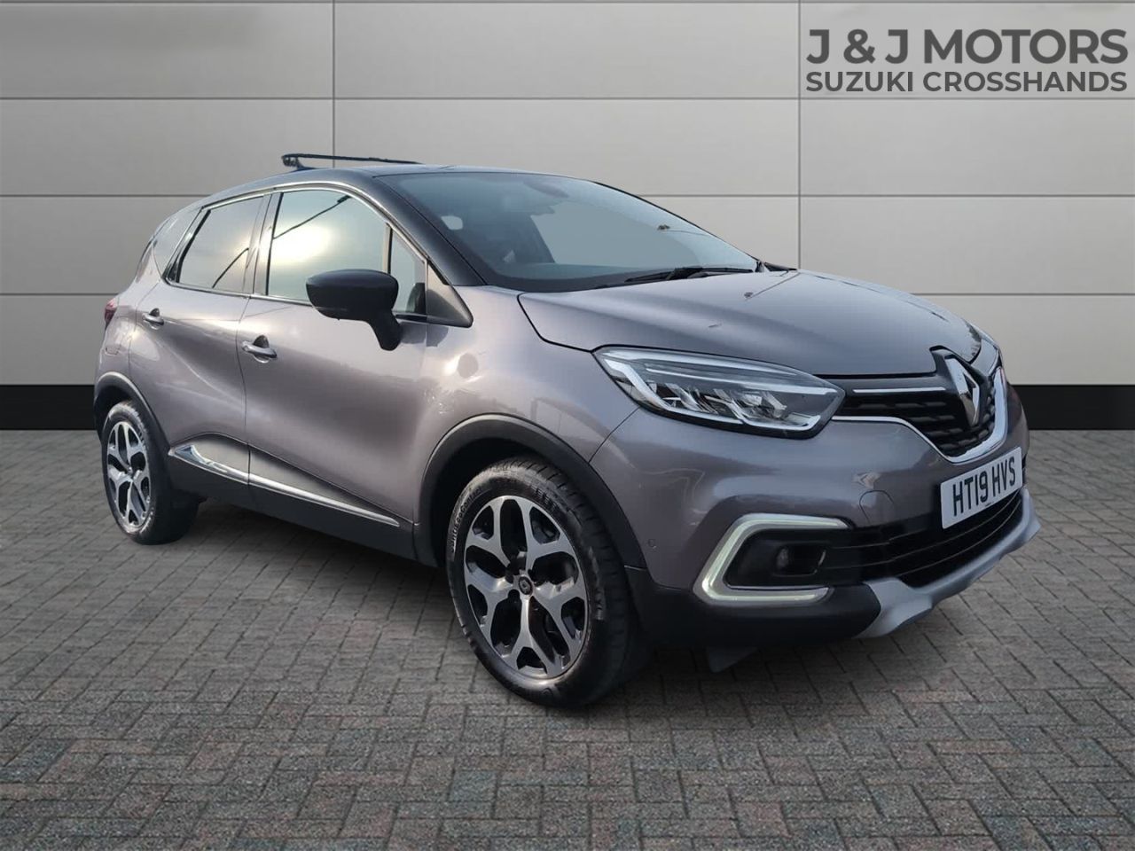 Main listing image - Renault Captur