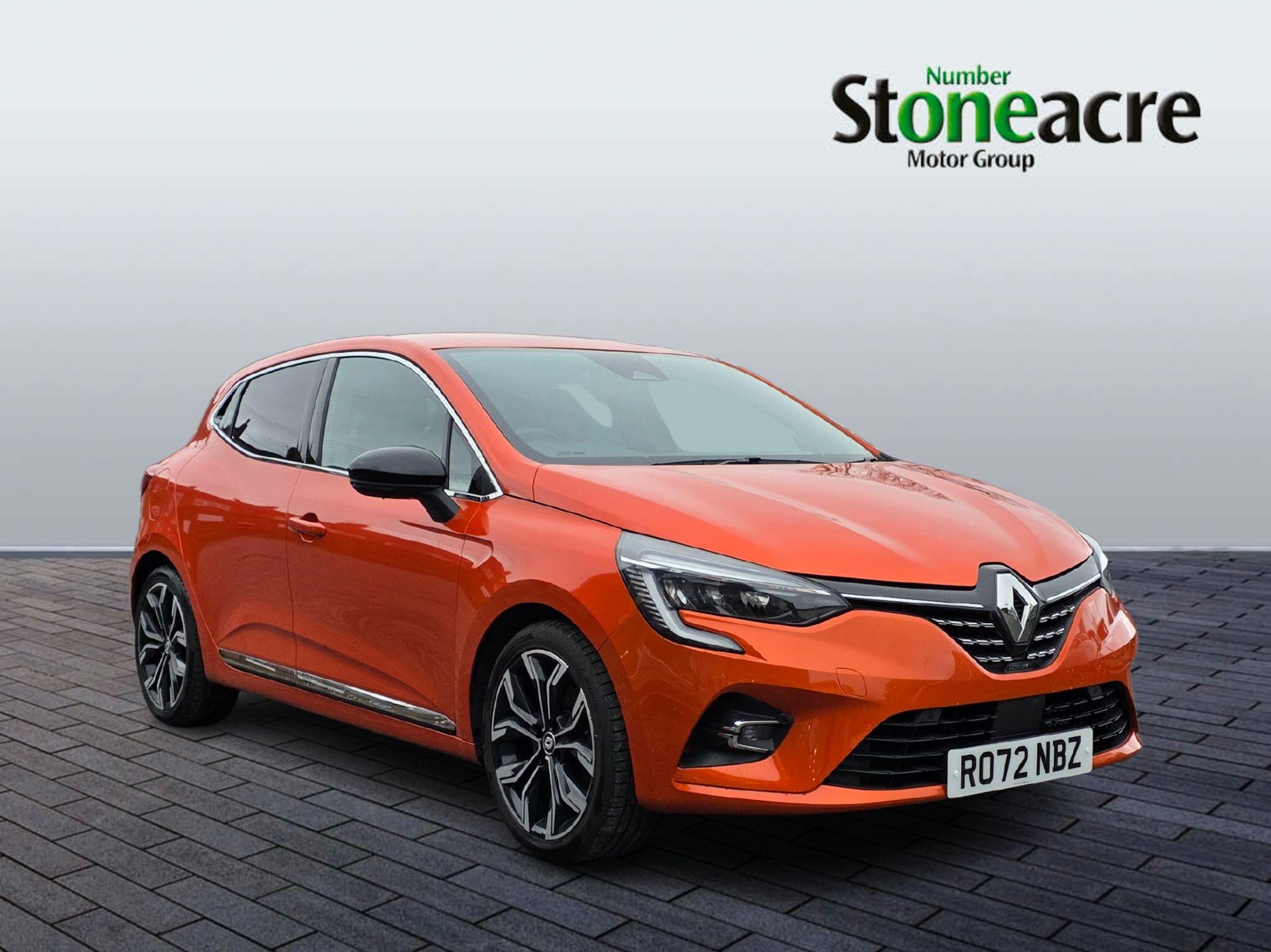 Main listing image - Renault Clio