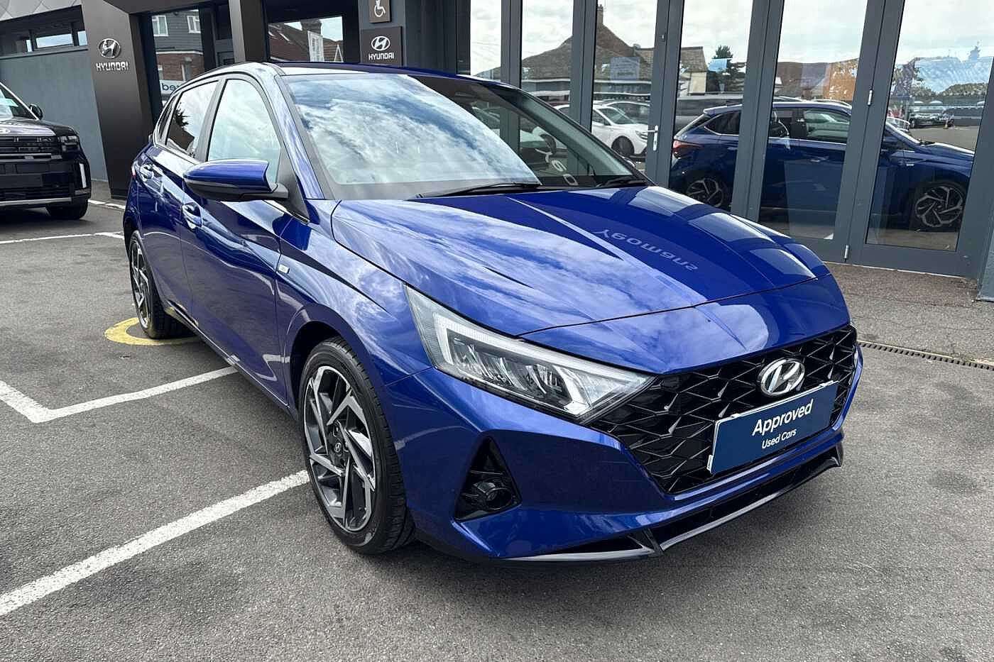 Main listing image - Hyundai i20