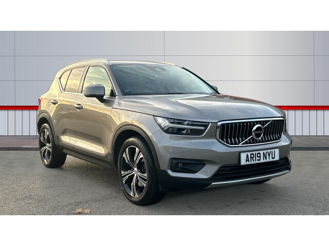 Main listing image - Volvo XC40