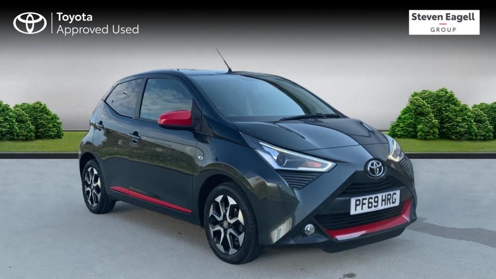 Main listing image - Toyota Aygo