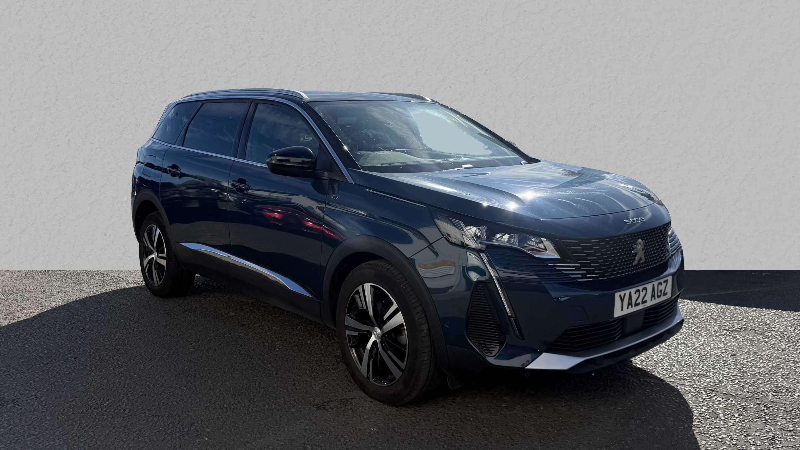 Main listing image - Peugeot 5008