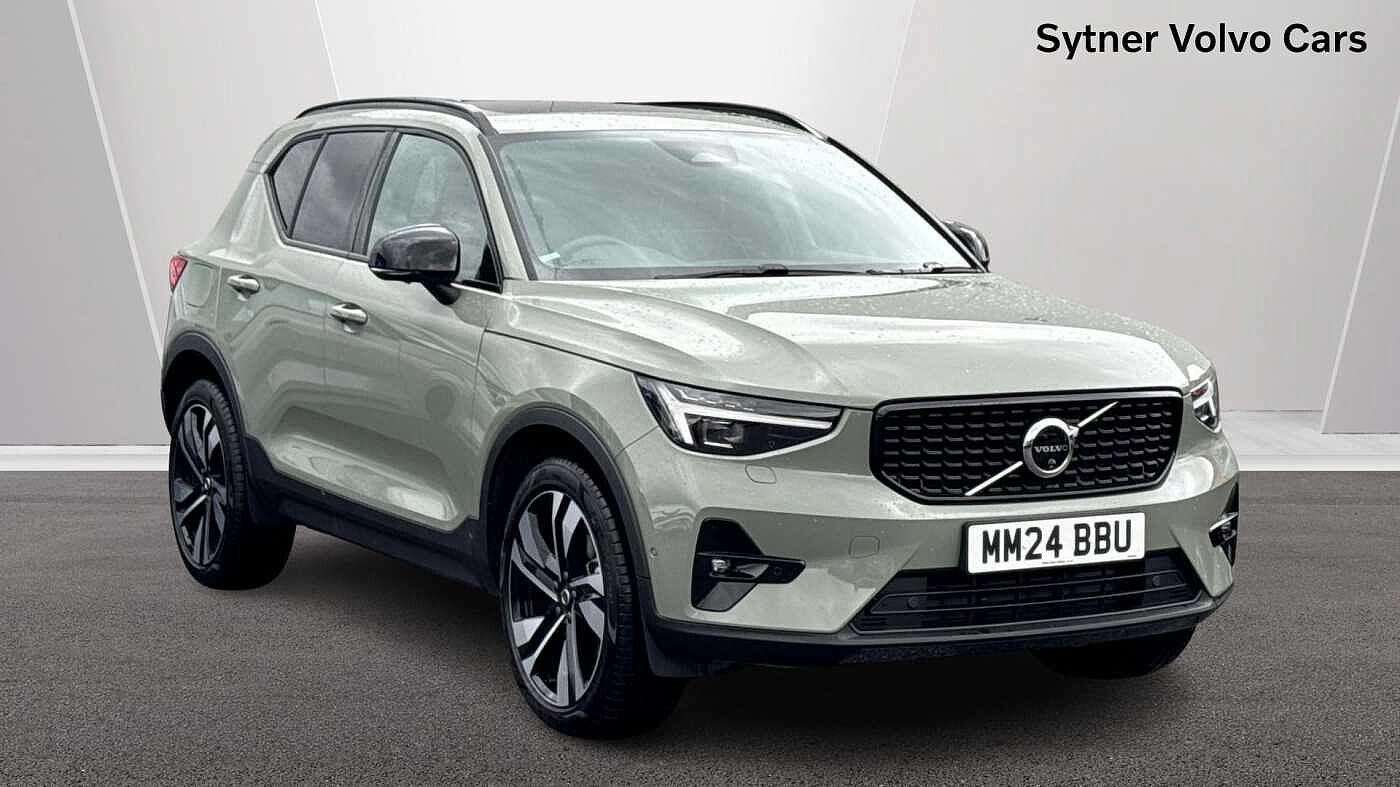 Main listing image - Volvo XC40