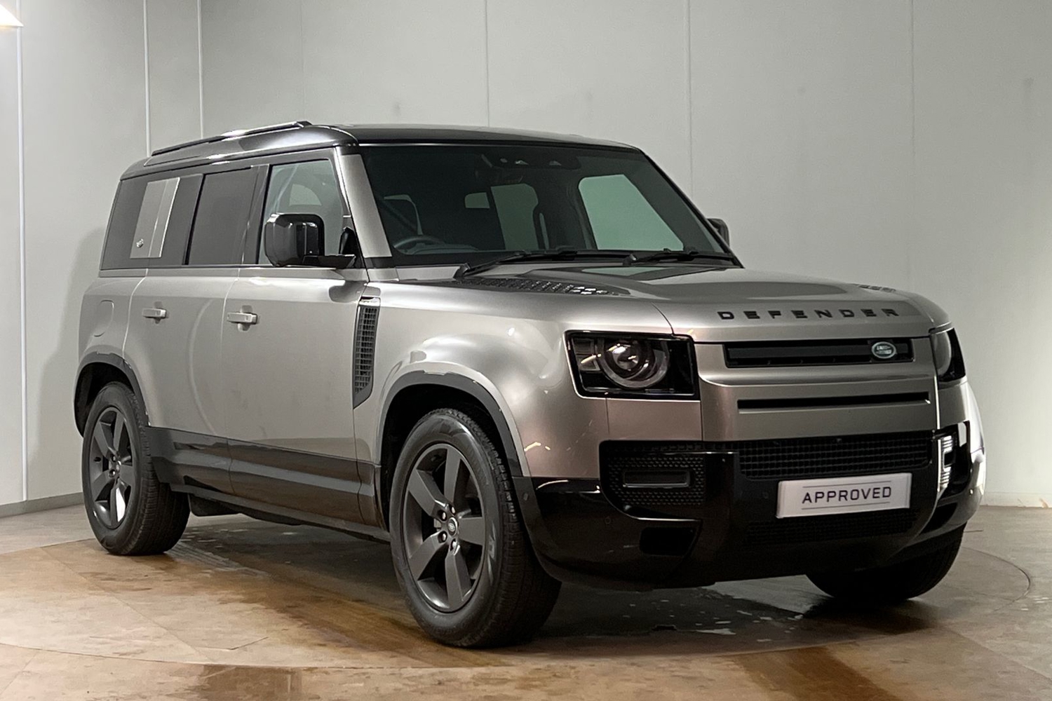Main listing image - Land Rover Defender