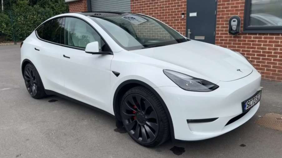 Main listing image - Tesla Model Y