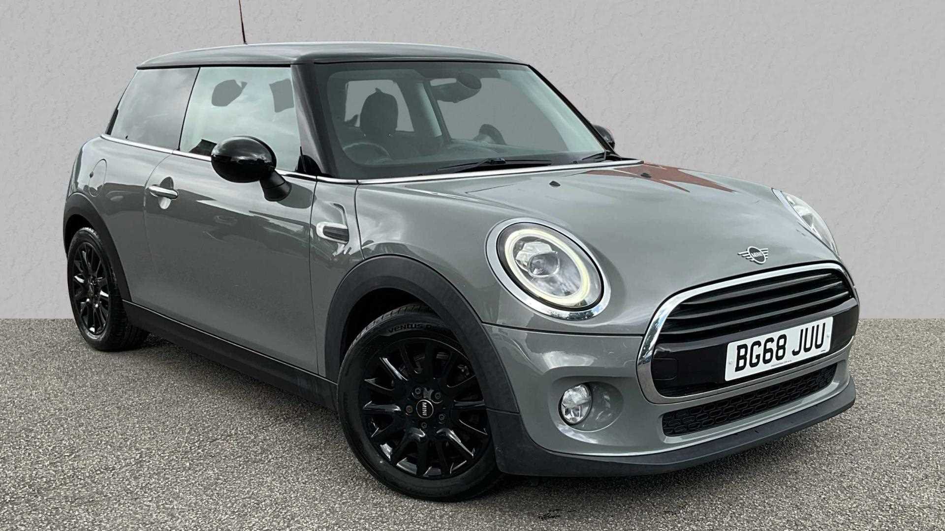 Main listing image - MINI Hatchback