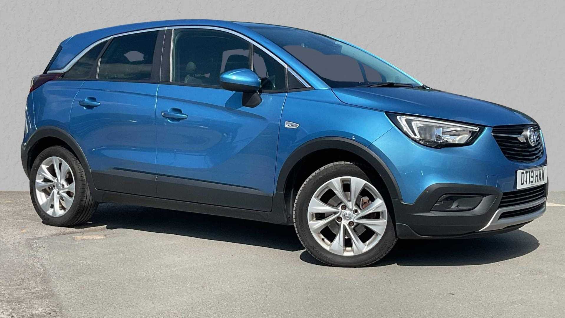 Main listing image - Vauxhall Crossland X