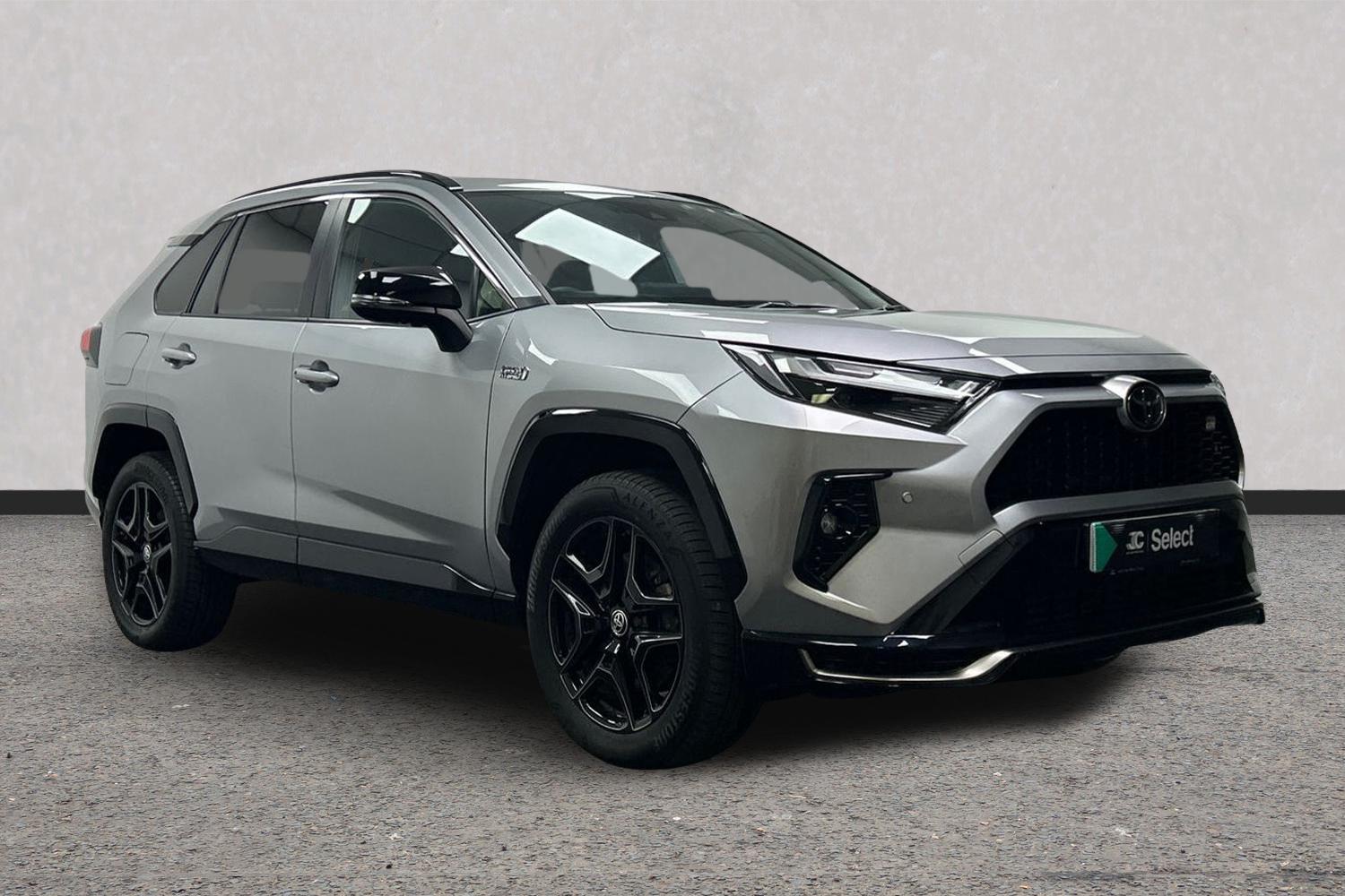 Main listing image - Toyota RAV4