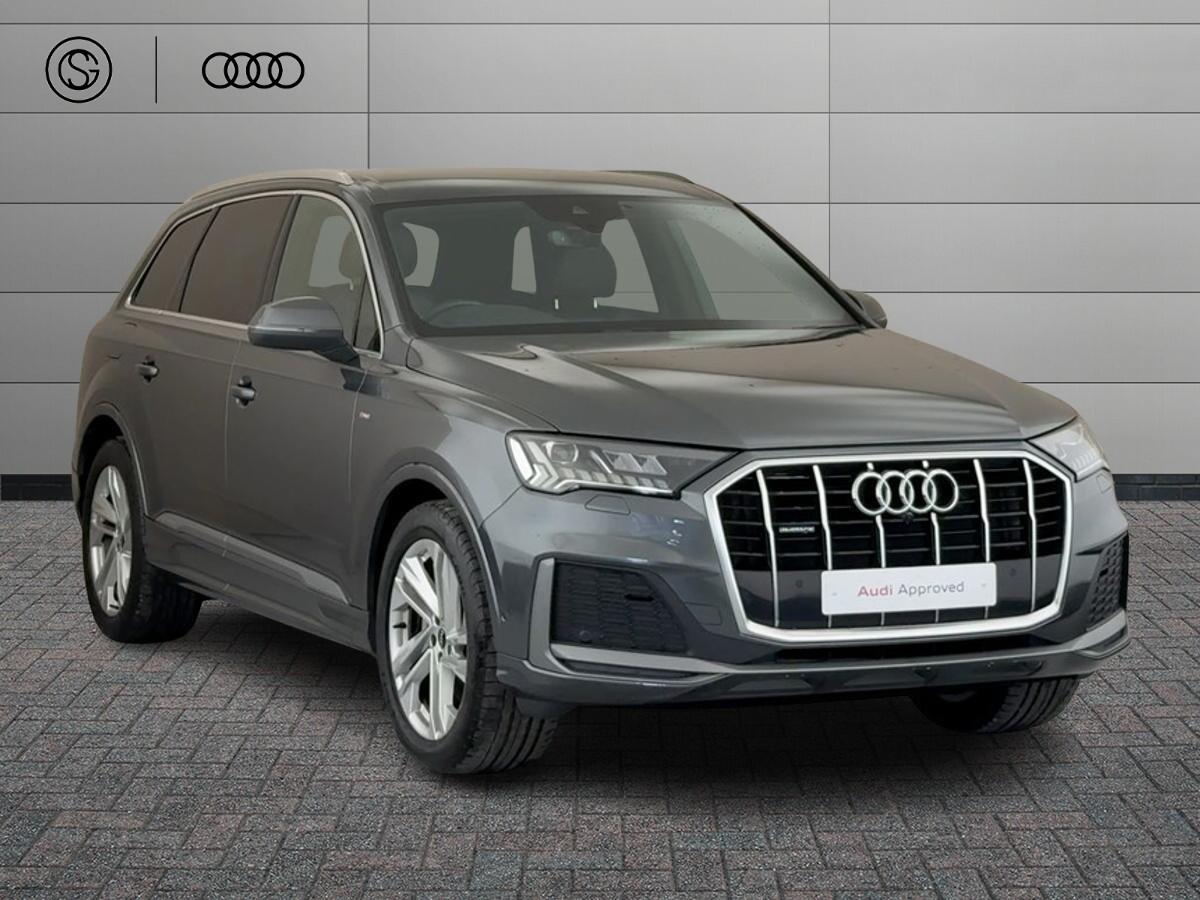 Main listing image - Audi Q7