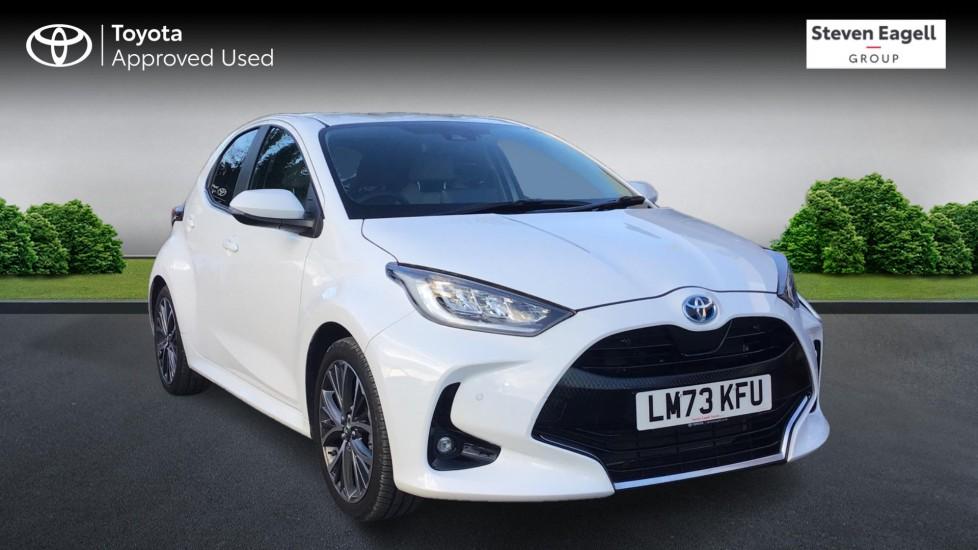 Main listing image - Toyota Yaris