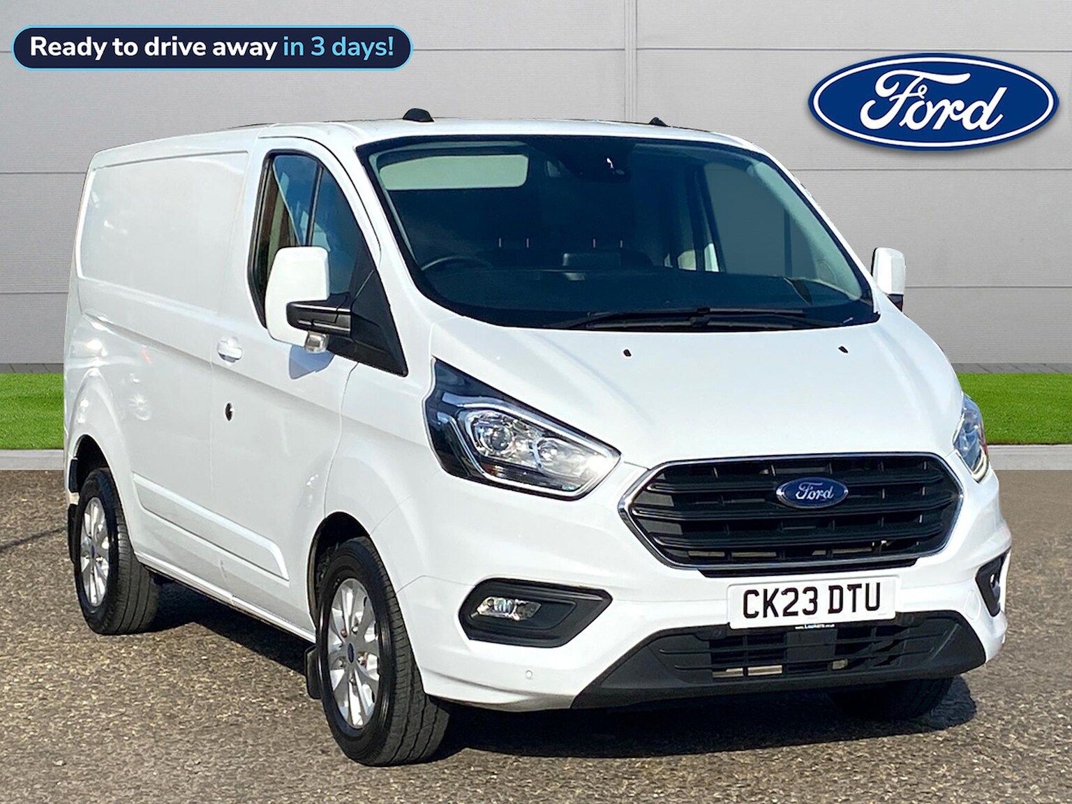 Main listing image - Ford Transit Custom