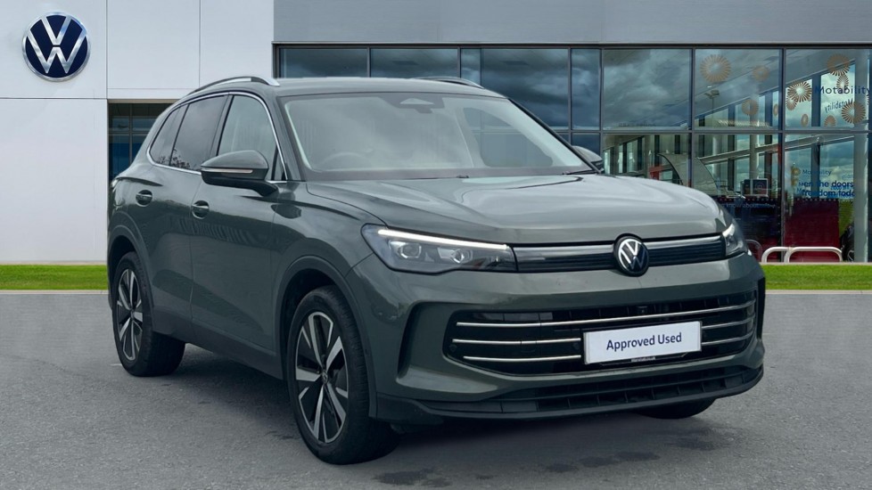 Main listing image - Volkswagen Tiguan