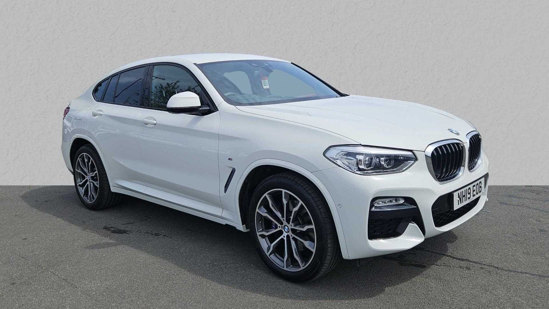Main listing image - BMW X4