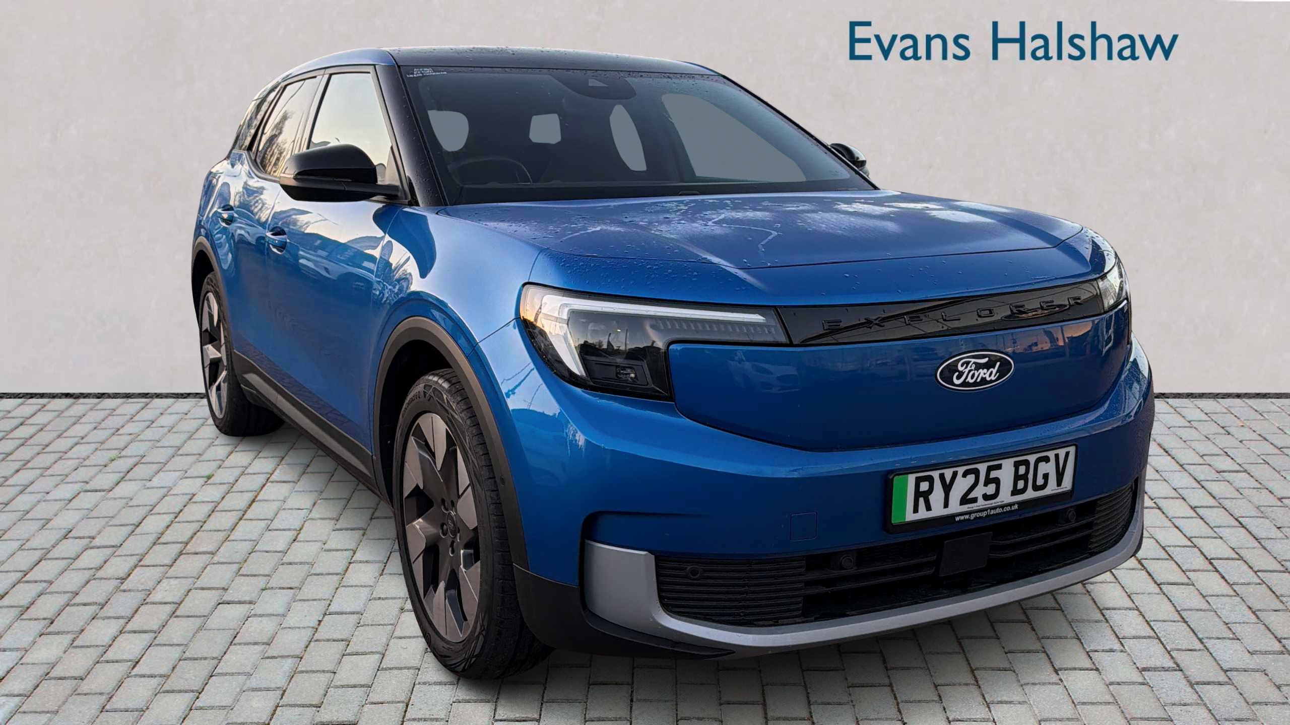 Main listing image - Ford Explorer