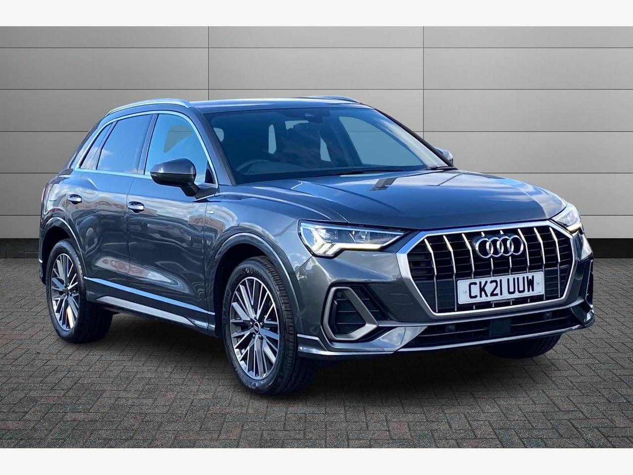 Main listing image - Audi Q3