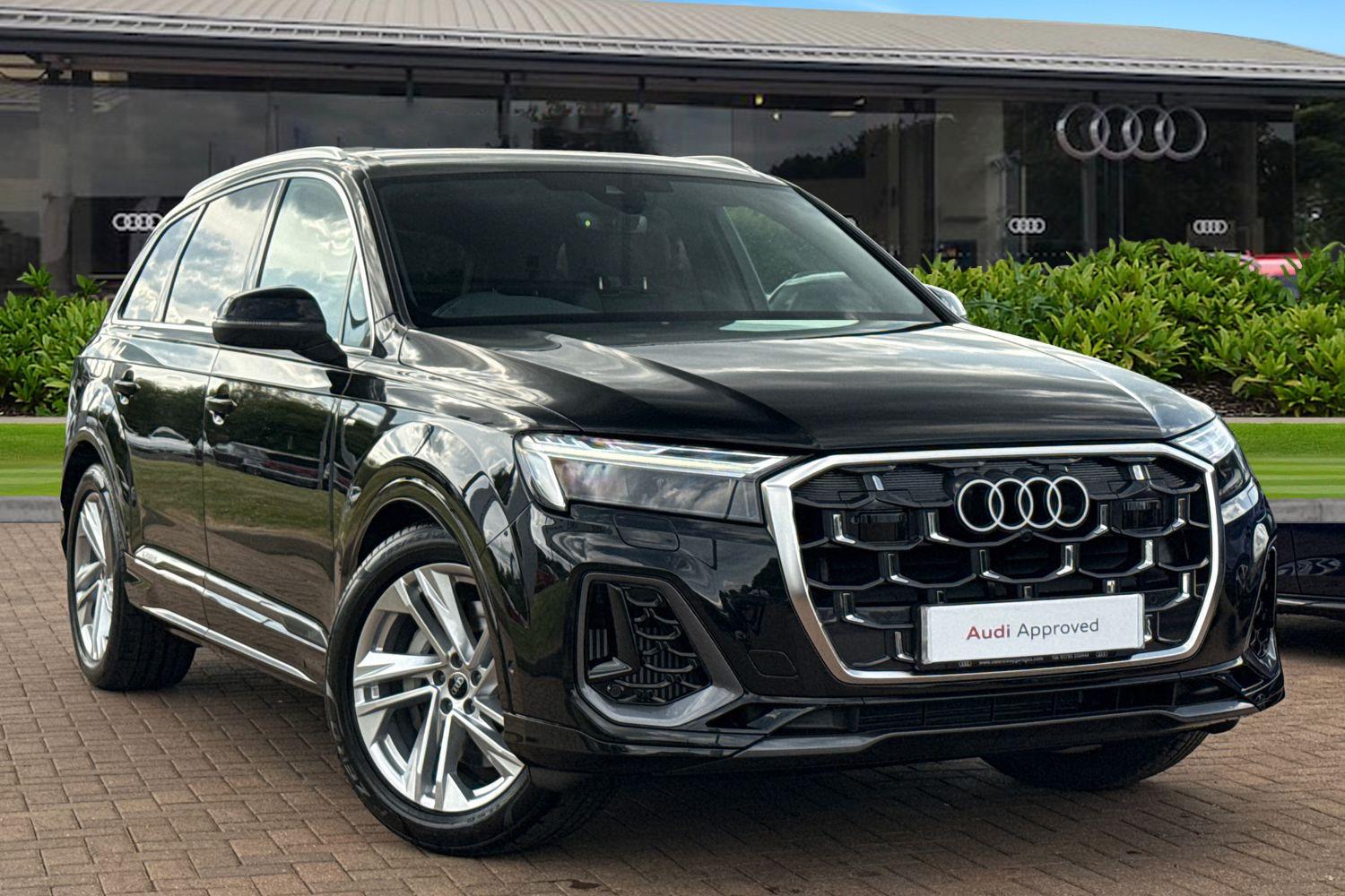 Main listing image - Audi Q7