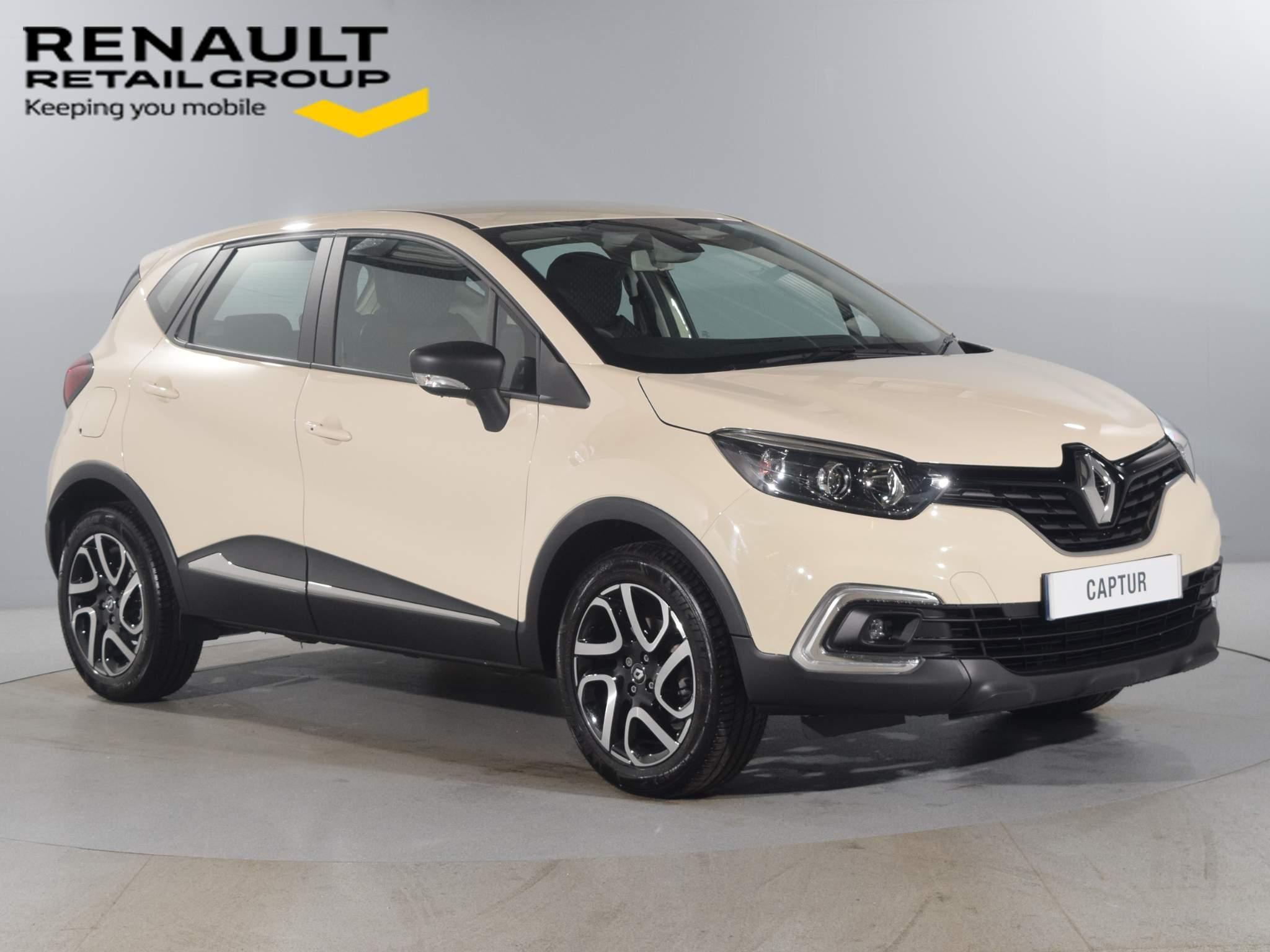 Main listing image - Renault Captur