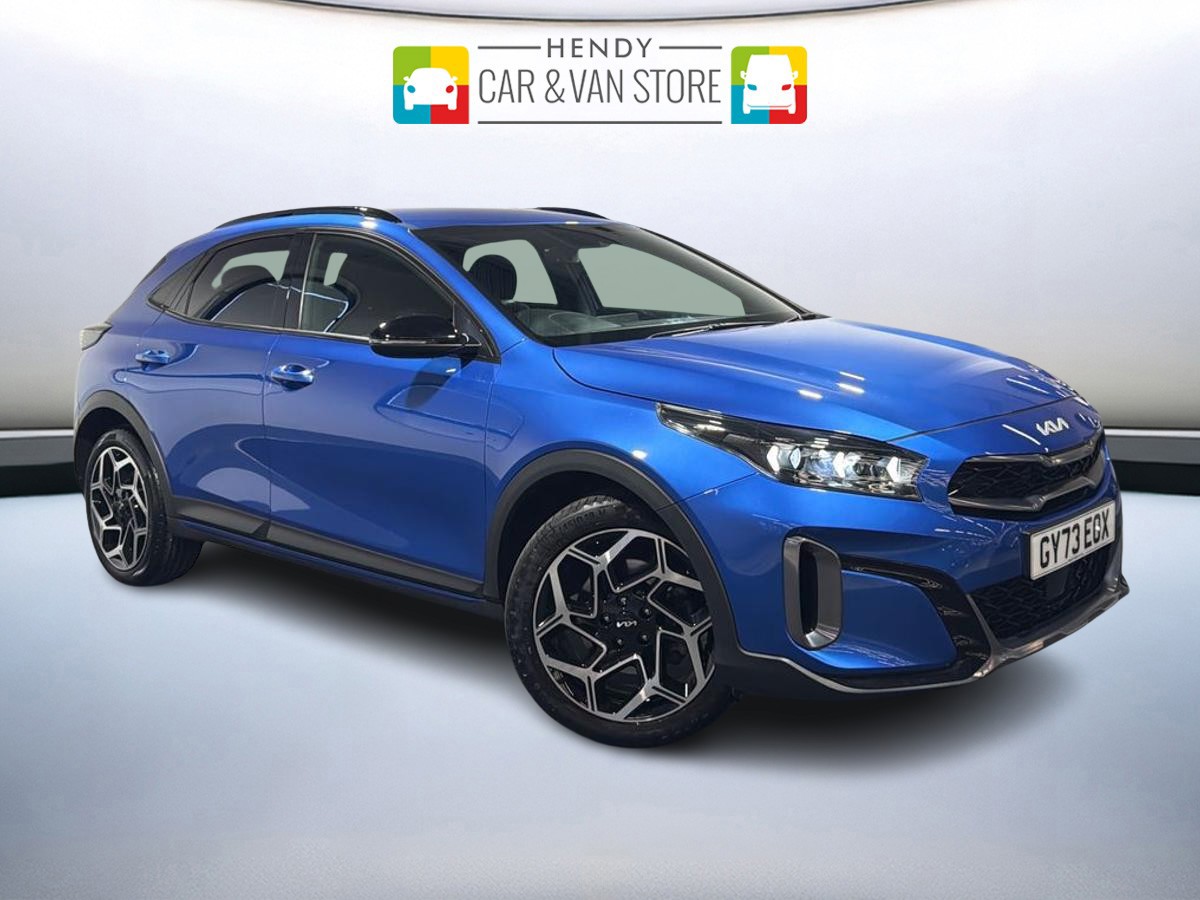 Main listing image - Kia XCeed