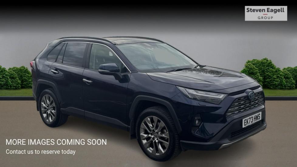 Main listing image - Toyota RAV4