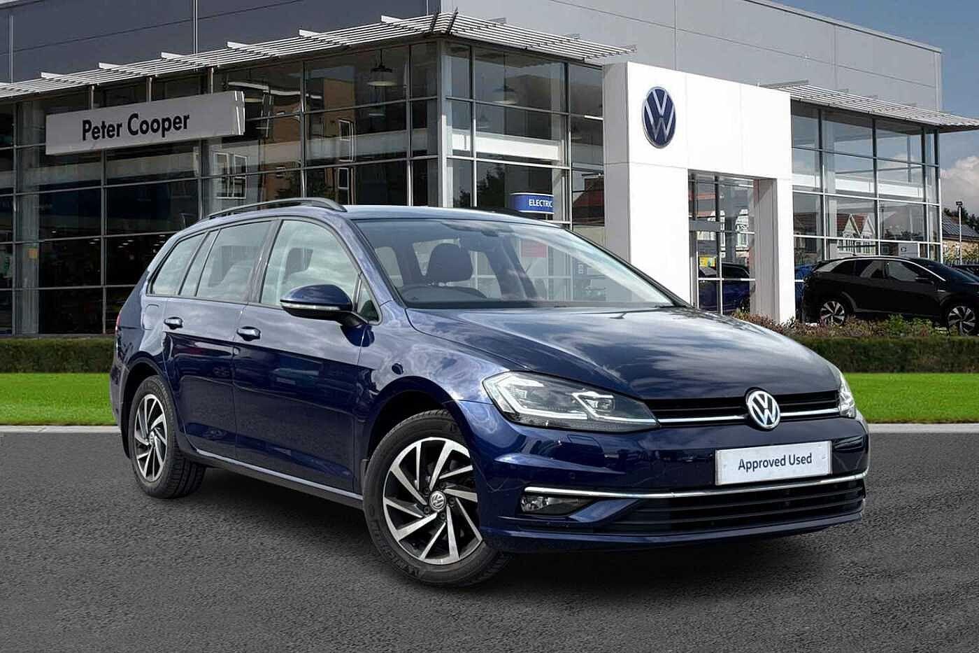 Main listing image - Volkswagen Golf Estate